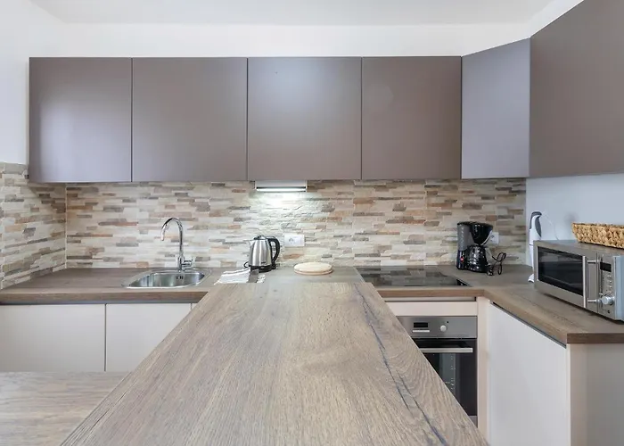 Дом отдыха Stunning In With Wifi Пула